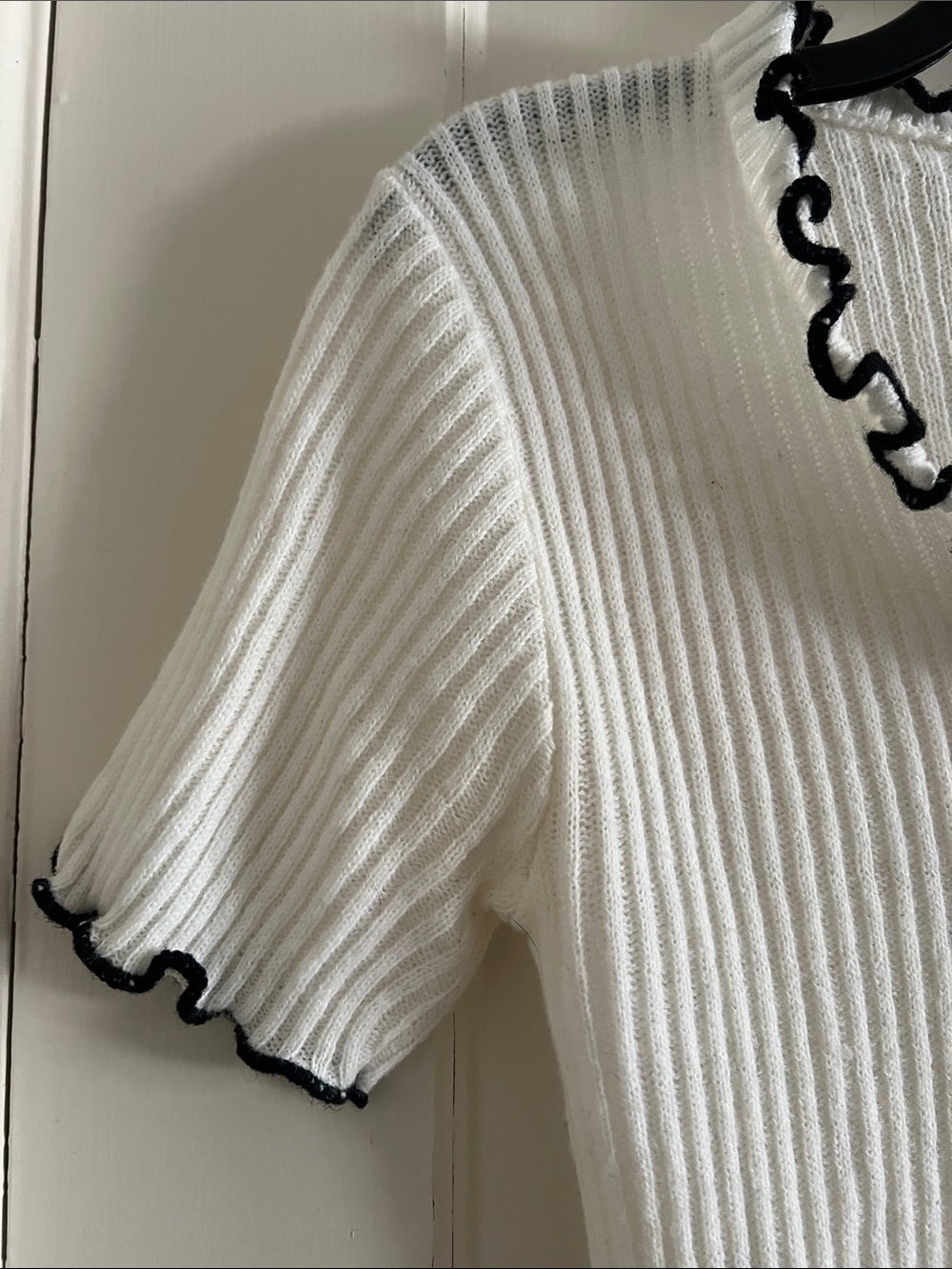 Ribbed Short-Sleeve Tee with Ruffled Trim - Picture 4 of 4